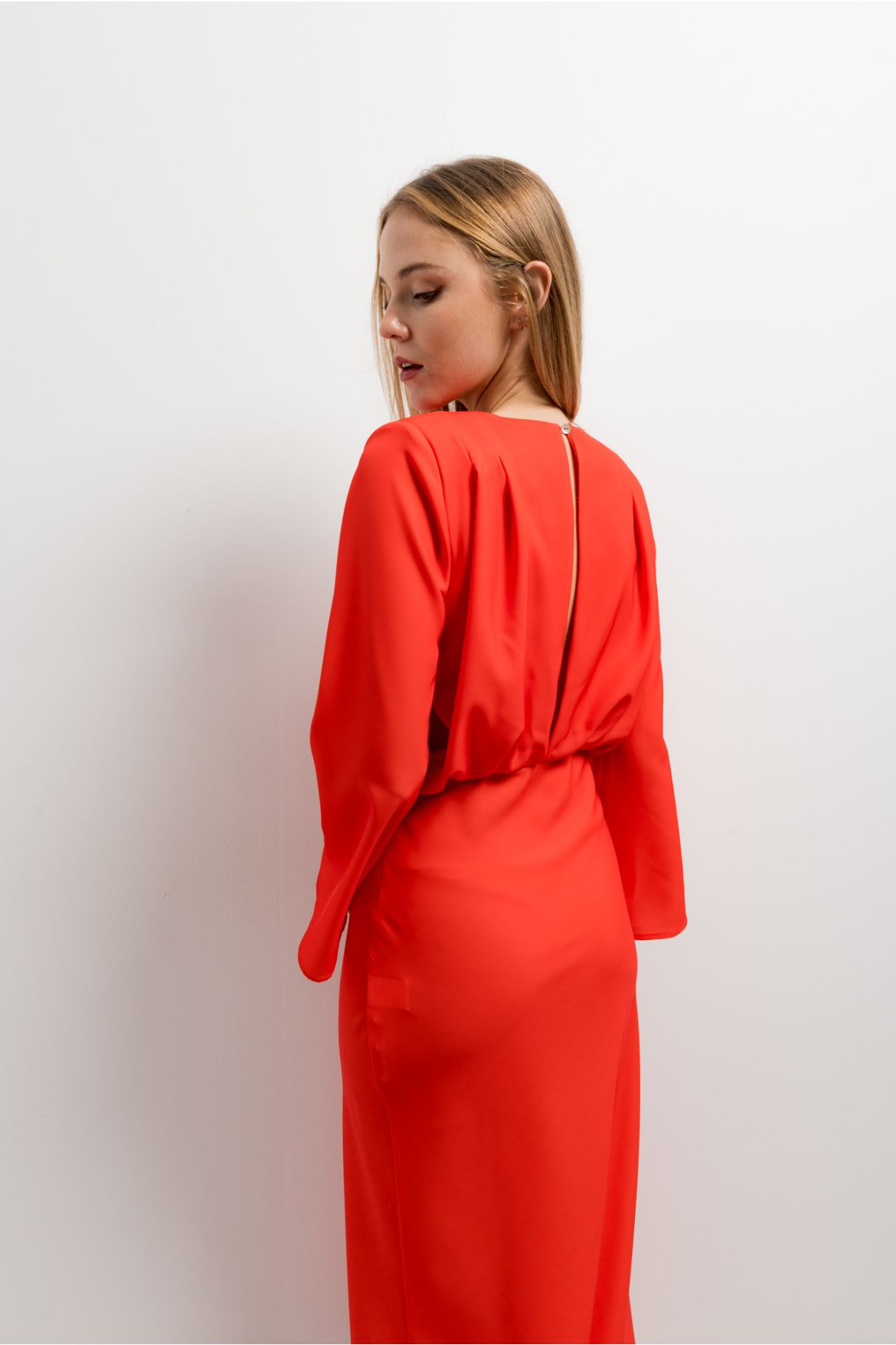 Vestido Midi Cruzado Vermelho