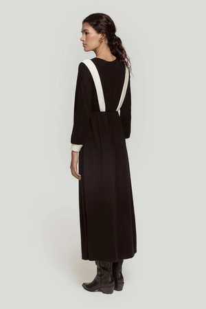 Vestido de Malha Preto e Branco
