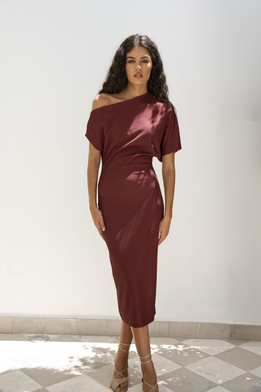 Vestido de Festa Midi Bordeaux