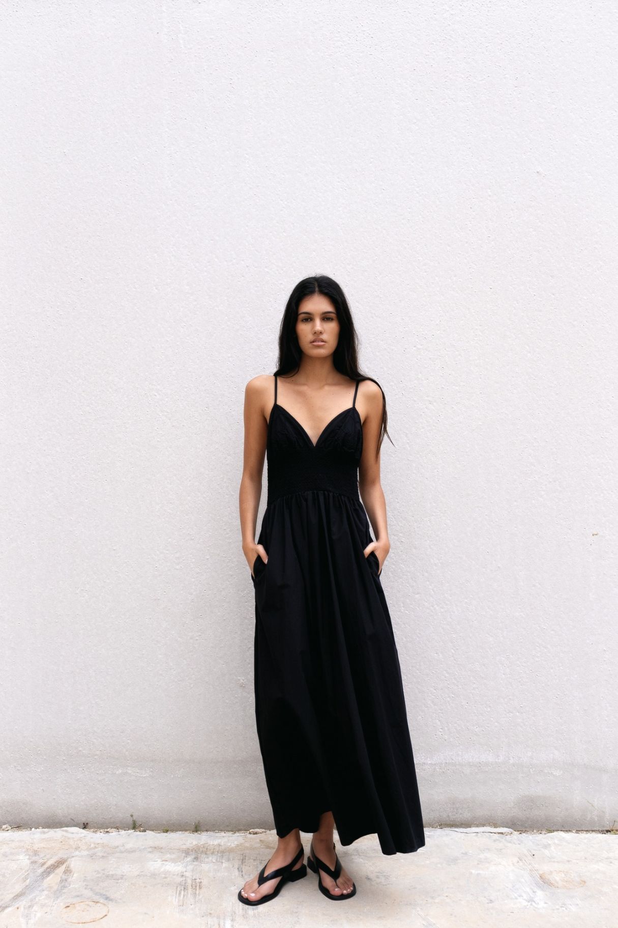 Vestido Midi Algodão Bordado Preto