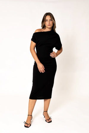 Vestido Midi Assimétrico Preto