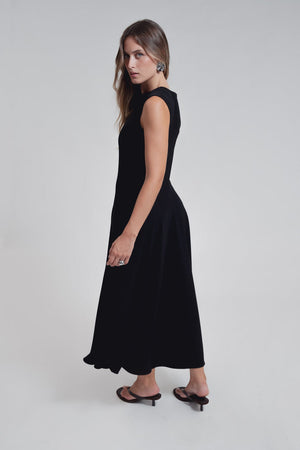 Vestido Midi Clássico Preto