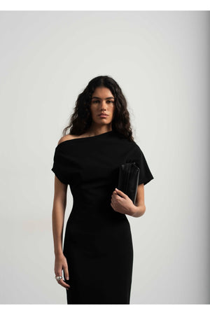 Vestido Midi Assimétrico Preto